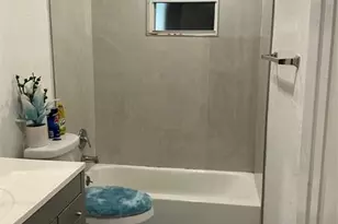 3470 NW 39th St, Lauderdale Lakes, FL 33309 - Photo 7