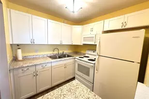 326 Tilford P, Deerfield Beach, FL 33442 - Photo 7