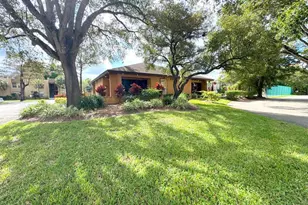 4211 NW 19th St, Lauderhill, FL 33313 - Photo 13