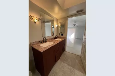 13851  Oneida Dr, Unit #H1, Delray Beach, FL 33446 - Photo 17