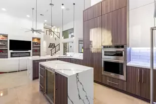 127 Swan Ave, Plantation, FL 33324 - Photo 5