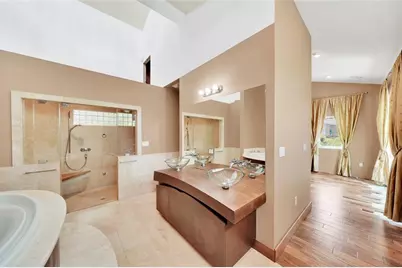 2631  Okeechobee Ln, Fort Lauderdale, FL 33312 - Photo 15