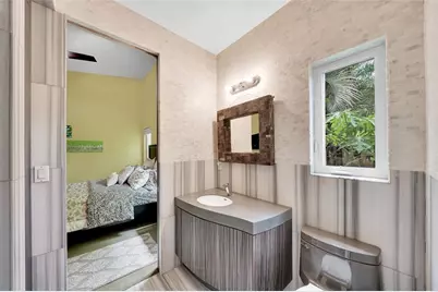 2631  Okeechobee Ln, Fort Lauderdale, FL 33312 - Photo 25