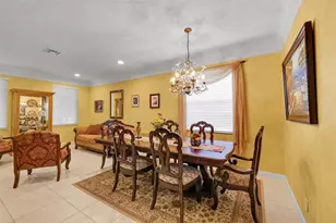 1020 Lavender Cir, Weston, FL 33327 - Photo 13