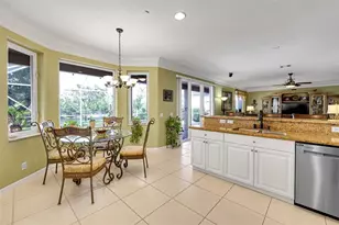 1020 Lavender Cir, Weston, FL 33327 - Photo 27