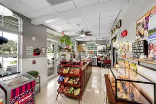 1020 Lavender Cir, Weston, FL 33327 - Photo 75