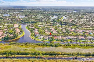 1020 Lavender Cir, Weston, FL 33327 - Photo 3