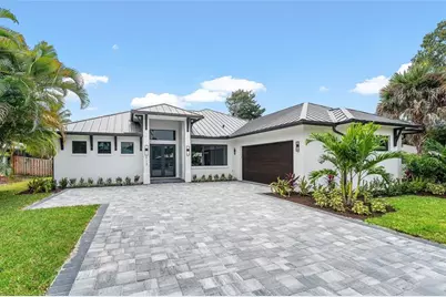 513 SW South Carolina Dr, Stuart, FL 34994 - Photo 5