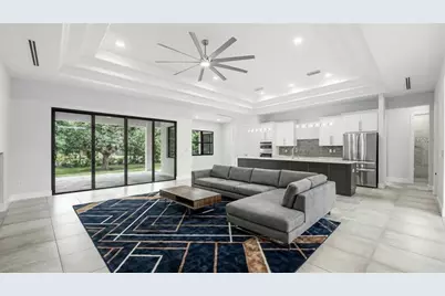 513 SW South Carolina Dr, Stuart, FL 34994 - Photo 9