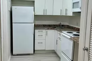 2424 SE 17th St, Fort Lauderdale, FL 33316 - Photo 7