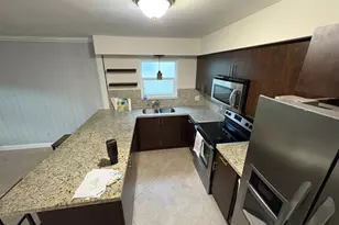 191 NE 6th Ct, Dania Beach, FL 33004 - Photo 3