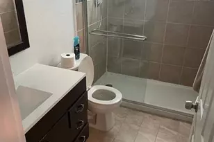 191 NE 6th Ct, Dania Beach, FL 33004 - Photo 13