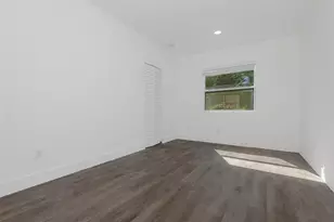 302 SW 15th St, Dania Beach, FL 33004 - Photo 19