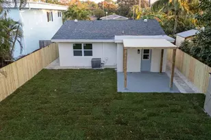 770 NE 34th Ct, Oakland Park, FL 33334 - Photo 17