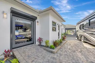 510 S Cortez Dr, Pompano Beach, FL 33068 - Photo 7