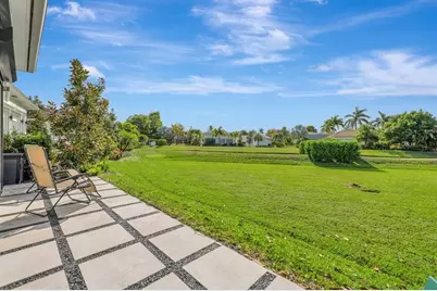 510 S Cortez Dr, Pompano Beach, FL 33068 - Photo 17