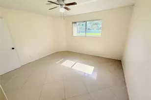 3445 NW 44th St, Lauderdale Lakes, FL 33309 - Photo 11