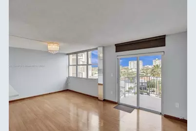 11930 N Bayshore Dr, Unit #601, North Miami, FL 33181 - Photo 17