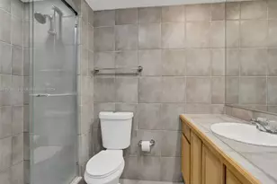 11930 N Bayshore Dr, North Miami, FL 33181 - Photo 9