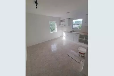 74 NW 31st St, Unit #1, Miami, FL 33127 - Photo 11