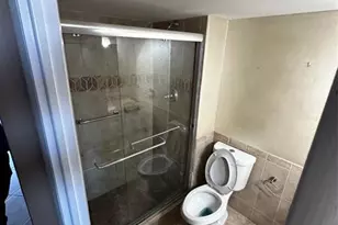 11930 N Bayshore Dr, North Miami, FL 33181 - Photo 7