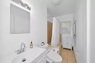 1636 NE 4th Ct, Fort Lauderdale, FL 33301 - Photo 9