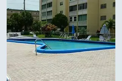 320 NE 12th Ave, Unit #503, Hallandale Beach, FL 33009 - Photo 15