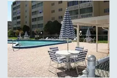 320 NE 12th Ave, Unit #503, Hallandale Beach, FL 33009 - Photo 17