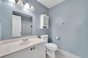 10615 NW 12th Ct, Plantation, FL 33322 - Photo 17