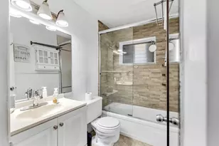 4770 NW 10th Ct, Plantation, FL 33313 - Photo 17