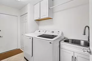 2860 Wilderness Rd, West Palm Beach, FL 33409 - Photo 37