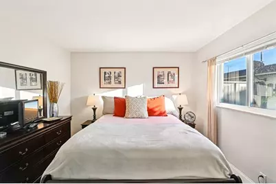 1424  Holly Heights Dr, Unit #1, Fort Lauderdale, FL 33304 - Photo 15