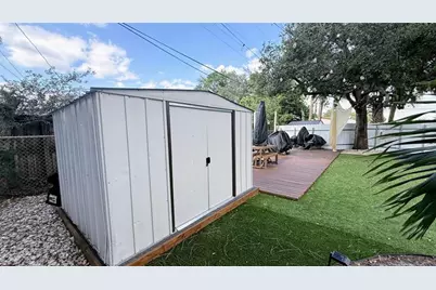 433 NW 15th Way, Fort Lauderdale, FL 33311 - Photo 45