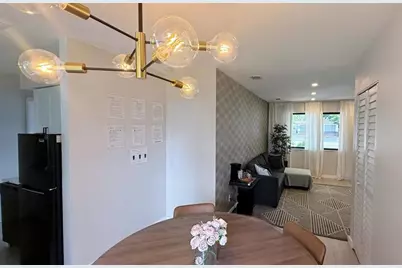 433 NW 15th Way, Fort Lauderdale, FL 33311 - Photo 17