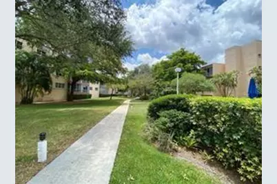 6701  Cypress Rd, Unit #207, Plantation, FL 33317 - Photo 21