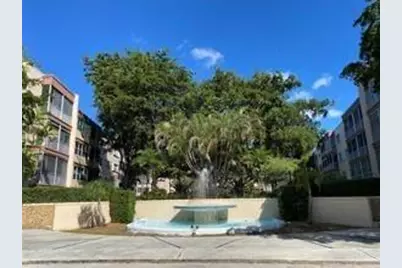 6701  Cypress Rd, Unit #207, Plantation, FL 33317 - Photo 5