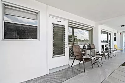 701 S Riverside Dr, Unit #107, Pompano Beach, FL 33062 - Photo 5
