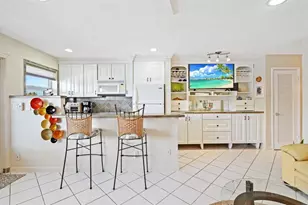 701 S Riverside Dr, Pompano Beach, FL 33062 - Photo 9