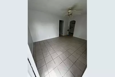 405-407 SE 23rd St, Fort Lauderdale, FL 33316 - Photo 9