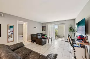 6301 N Falls Cir Dr, Lauderhill, FL 33319 - Photo 3