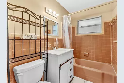 141-145 NE 30th Court, Wilton Manors, FL 33334 - Photo 17