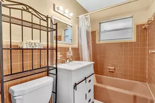 141-145 NE 30th Ct, Wilton Manors, FL 33334 - Photo 17