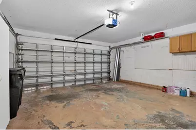 4064  Crescent Creek Dr, Coconut Creek, FL 33073 - Photo 9