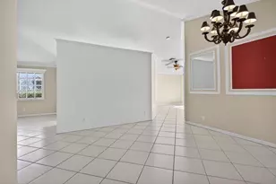 4064 Crescent Creek Dr, Coconut Creek, FL 33073 - Photo 11