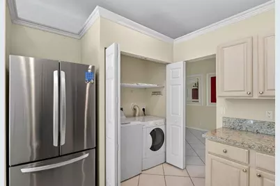 4064  Crescent Creek Dr, Coconut Creek, FL 33073 - Photo 15