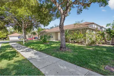 4064  Crescent Creek Dr, Coconut Creek, FL 33073 - Photo 29