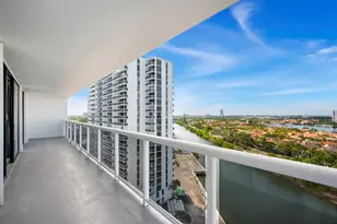 20515 E Country Club Dr, Aventura, FL 33180 - Photo 11