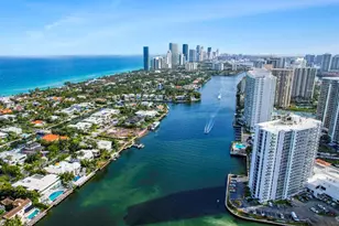 20515 E Country Club Dr, Aventura, FL 33180 - Photo 13