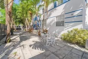 1241 13th St, Miami Beach, FL 33139 - Photo 15