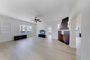 1241 13th St, Miami Beach, FL 33139 - Photo 3